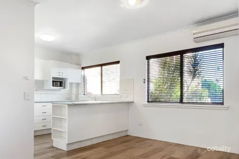 7/14 Dunlop Ct, Mermaid Waters, QLD 4218