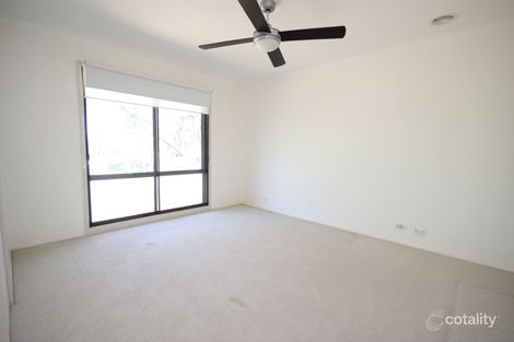 Property photo of 47 Fincham Crescent Wanniassa ACT 2903