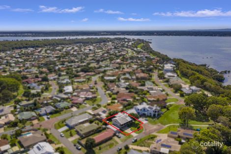 9-11 Loftus Pl, Sandstone Point, QLD 4511