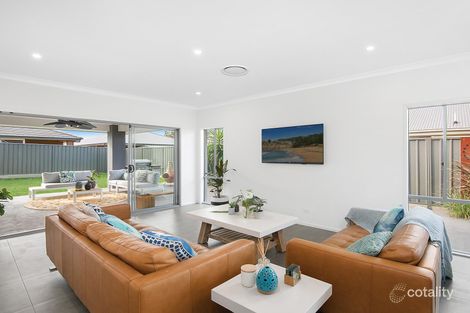 Property photo of 19 Plover Street Fern Bay NSW 2295