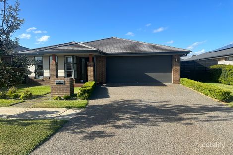 24 Uralla St, Fern Bay, NSW 2295