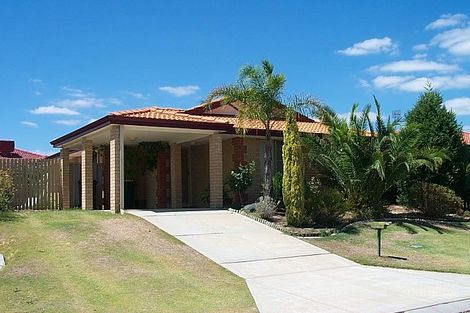 22 Yorkshire Dale, Ballajura, WA 6066