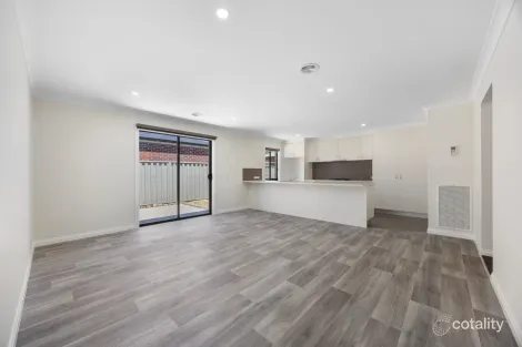 Property photo of 99 McNulty Drive Wendouree VIC 3355