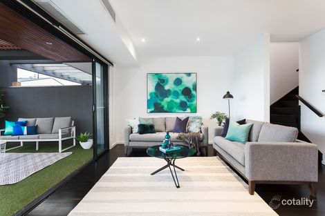 Property photo of 9 Fisken Place Kensington VIC 3031