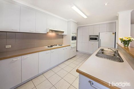 Property photo of 6 Aisha Crescent Dingley Village VIC 3172