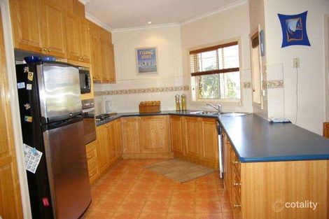 Property photo of 4 Galilee Court New Gisborne VIC 3438