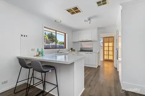 Property photo of 13 Oriole Drive Werribee VIC 3030