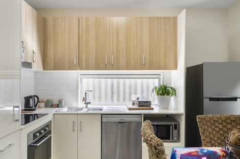 Property photo of 2/11 Macbeth Street Kingston QLD 4114