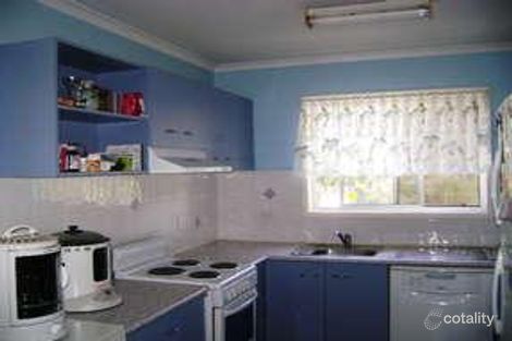 Property photo of 37 Jacaranda Drive Yamanto QLD 4305