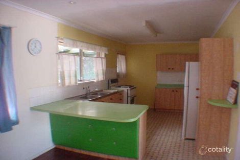 Property photo of 18 Linfield Street Mansfield QLD 4122