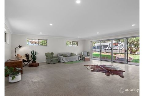 Property photo of 3 Station Street Hampton QLD 4352