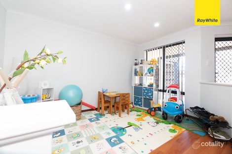 Property photo of 58 Whiteside Street Cloverdale WA 6105