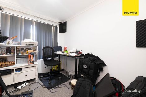 Property photo of 58 Whiteside Street Cloverdale WA 6105