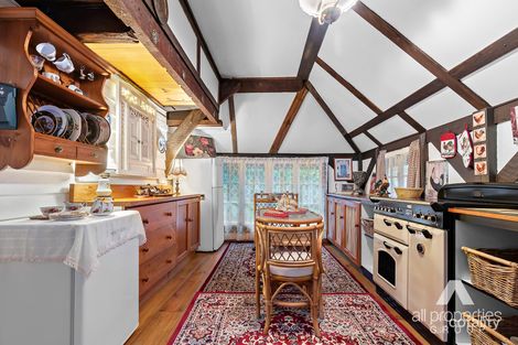 Property photo of 102 Long Road Tamborine Mountain QLD 4272