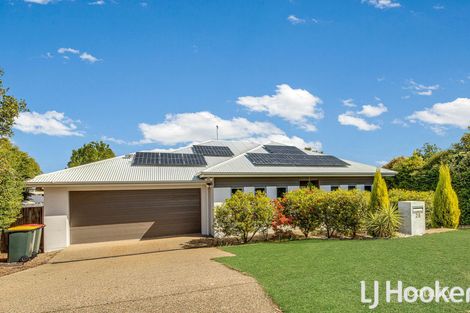 Property photo of 28 Orchard Drive Kirkwood QLD 4680