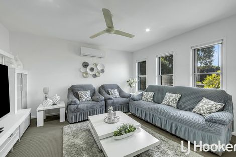 Property photo of 28 Orchard Drive Kirkwood QLD 4680