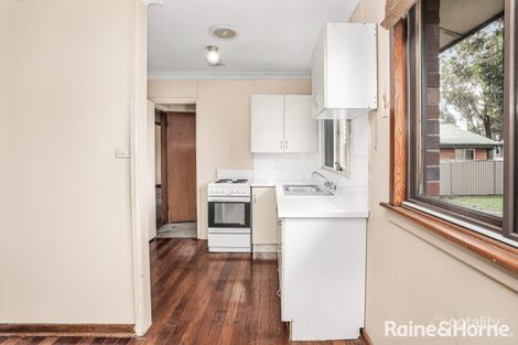 Property photo of 43 Marquesa Crescent Lethbridge Park NSW 2770