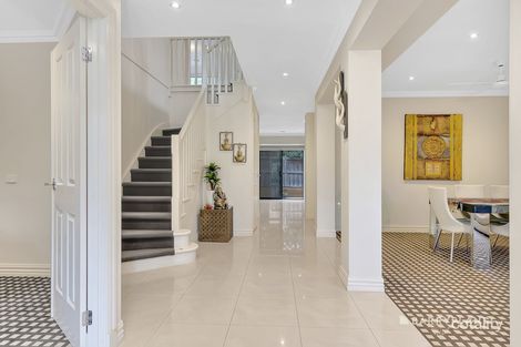 Property photo of 8 Delacombe Drive Mill Park VIC 3082