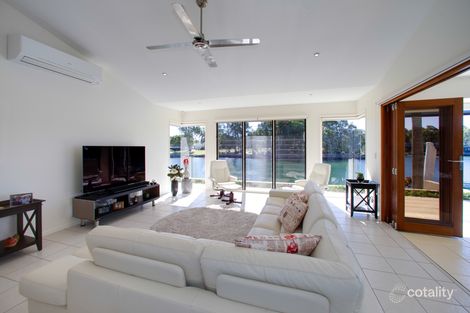 Property photo of 1 Karinya Place Twin Waters QLD 4564