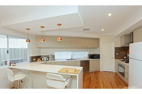 8a Fry Pl, Woodlands, WA 6018