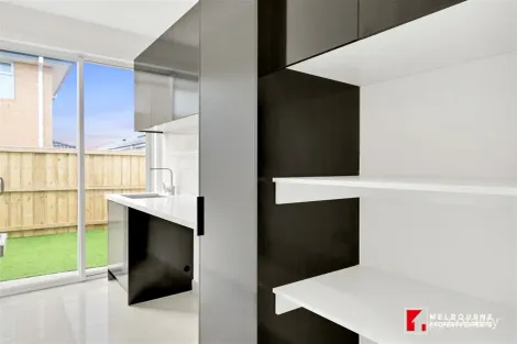 Property photo of 6 Farrier Road Wyndham Vale VIC 3024