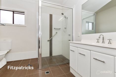 Property photo of 16 Acacia Street Kooringal NSW 2650