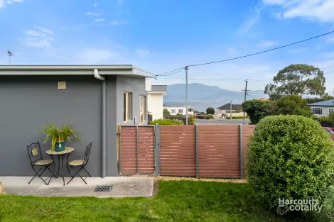 Property photo of 2/70 Tranmere Road Howrah TAS 7018