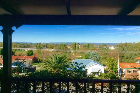 Property photo of 12 Anzac Street Bayswater WA 6053