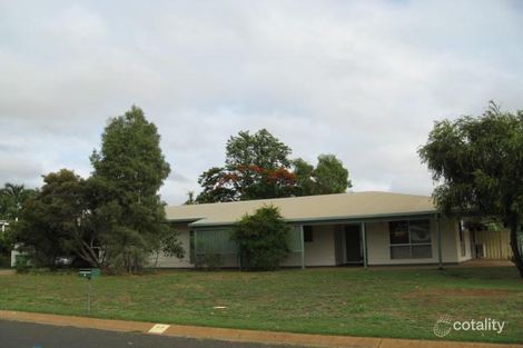 11 Bernborough Ave, Moranbah, QLD 4744