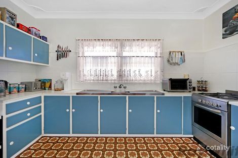 Property photo of 88 Scenic Drive Budgewoi NSW 2262