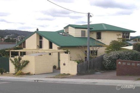 2 Crown St, Bellerive, TAS 7018
