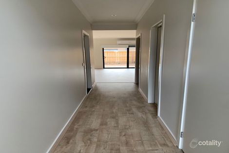 Property photo of 64 Beehive Drive Williams Landing VIC 3027
