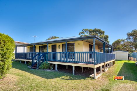 Property photo of 23 Centre Road Venus Bay VIC 3956