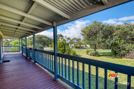 Property photo of 23 Centre Road Venus Bay VIC 3956