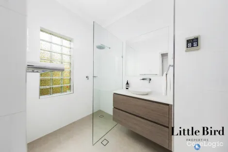 Property photo of 19 McKinlay Street Narrabundah ACT 2604