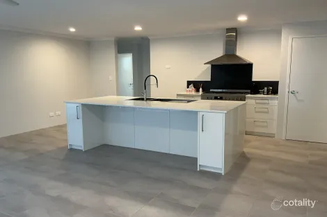 Property photo of 60 Tigermoth Boulevard Bullsbrook WA 6084