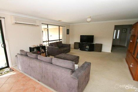 Property photo of 2 Digby Close Orange NSW 2800