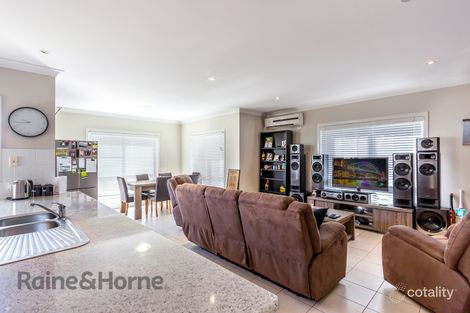Property photo of 1/8A Derwak Street Harristown QLD 4350