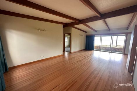 Property photo of 207 Bay Road Eagle Point VIC 3878