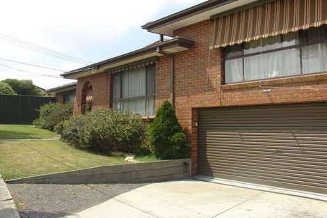 7 Briar Hurst Ave, Dandenong North, VIC 3175