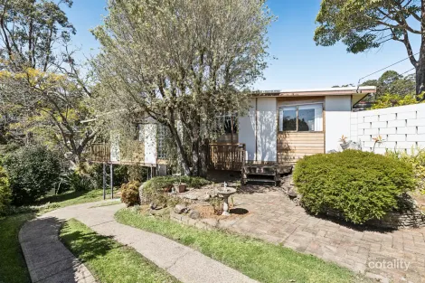 Property photo of 4 Corinth Road Heathcote NSW 2233