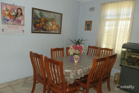 Property photo of 33 Benjamin Road Mount Pritchard NSW 2170
