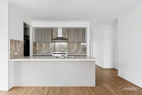 Property photo of 28 Latitude Street Mount Duneed VIC 3217