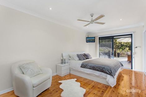 Property photo of 35 Jacaranda Avenue Figtree NSW 2525