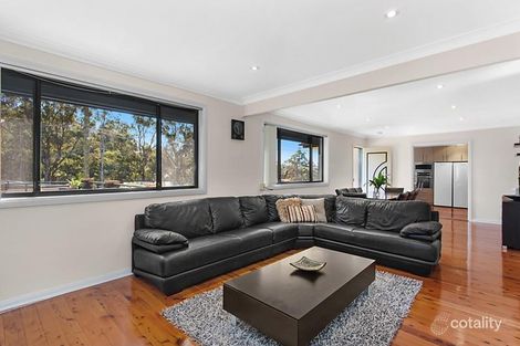 Property photo of 35 Jacaranda Avenue Figtree NSW 2525