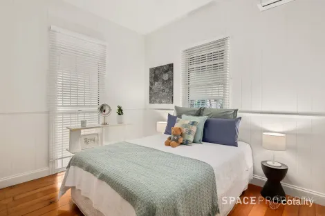 Property photo of 29 Torrington Street Spring Hill QLD 4000