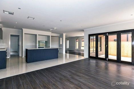 Property photo of 19 Flora Grove Wantirna South VIC 3152