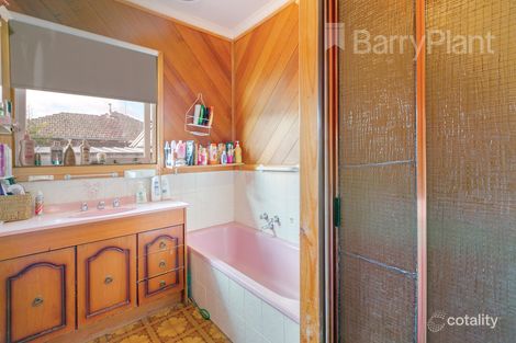 Property photo of 2 Goderic Street Wendouree VIC 3355