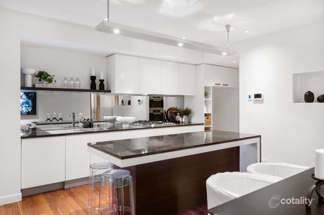 Property photo of 6/33 Ellis Street Kangaroo Point QLD 4169