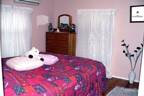 Property photo of 94 Todd Row St Clair NSW 2759